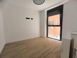 ¡Estupendo Piso a Estrenar en el Barrio del Carmen! photo 0
