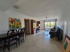 ¡Ideal para inversores! Estupendo piso en venta en San Andrés photo 0