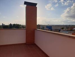¡Estupendo ático en alquiler en Churra! photo 0