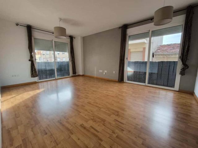 Estupendo piso en venta en Alcantarilla photo 0