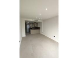 Estupendo piso a estrenar en alquiler en la exclusiva zona del Malecón photo 0