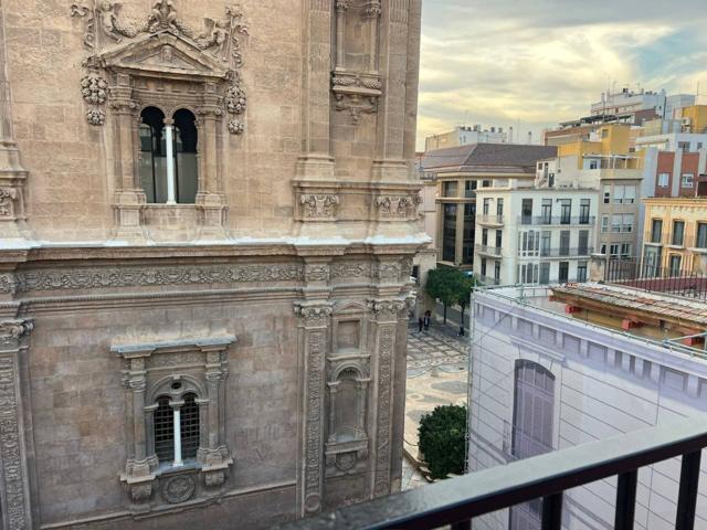 Estupendo piso en el corazón de Murcia, con vistas a la Catedral photo 0