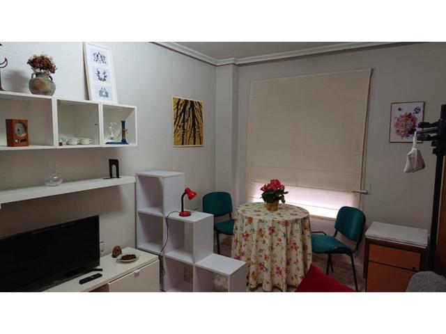 Estudio en alquiler en San Andrés ¡Luminoso y totalmente equipado! photo 0