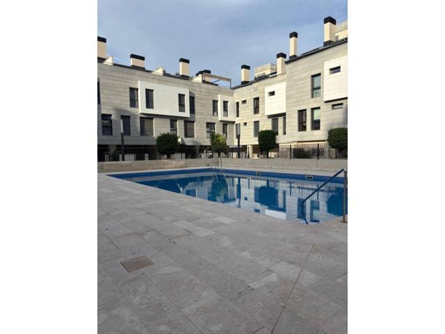 ¡Estupendo piso en alquiler en Ronda Norte! photo 0