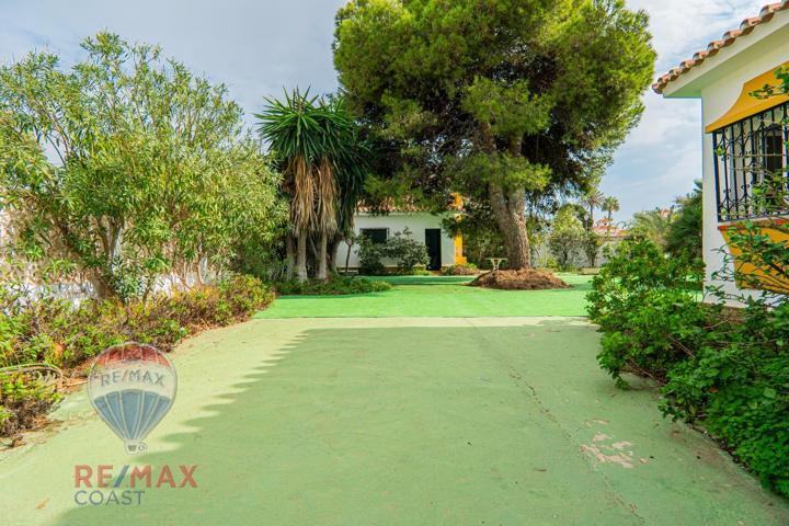 CHALET INDEPENDIENTE EN UNA SOLA PLANTA EN TORROX COSTA photo 0