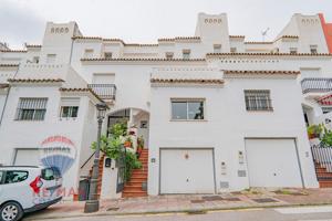 CHALET ADOSADO ESTEPONA photo 0