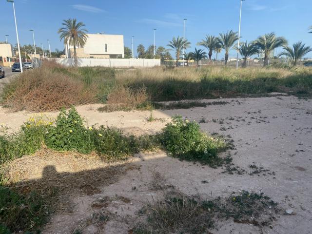 ¡Construye el chalet de tus sueños! photo 0