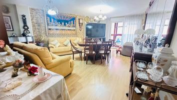 🌇 Exclusiva Vivienda en Alicante con Amplia Terraza y Garaje — Todo lo que necesitas, en un solo lu photo 0