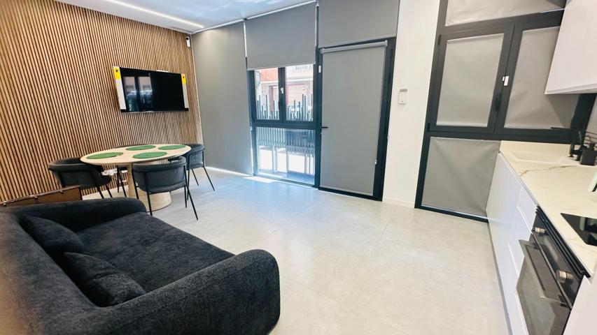 ¡Oportunidad única! Estrena una moderna planta baja en una de las mejores zonas de la ciudad. photo 0