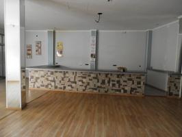 Local comercial en venta en Tobarra photo 0