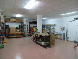 Local comercial en venta en Tobarra photo 0