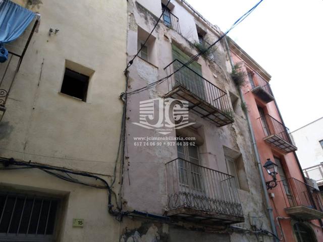 Piso en venta en Remolins-Sant Jaume photo 0