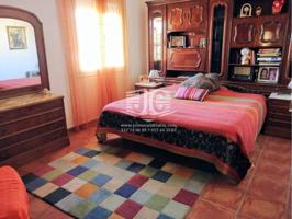 Chalet en venta en Deltebre photo 0