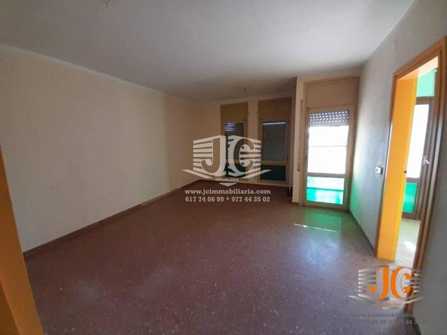 Piso en venta en Tortosa, zona Campredó. photo 0