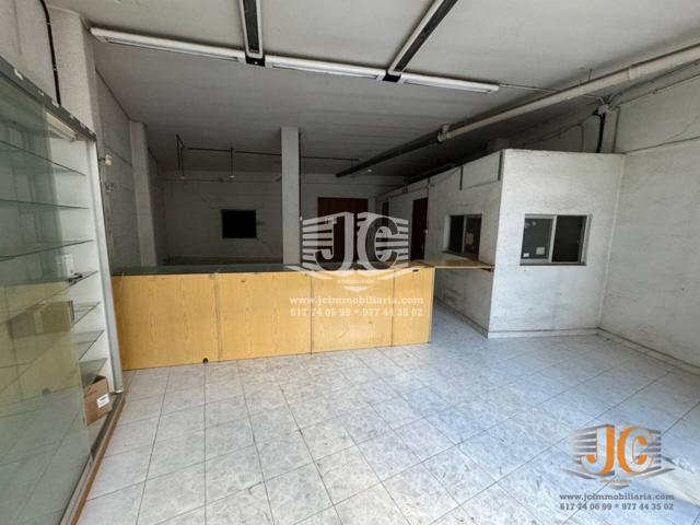 Local comercial en venta, Tortosa photo 0