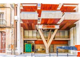 Local en venta en Centre photo 0