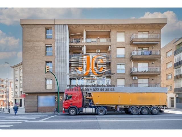 Piso en venta en Tortosa photo 0