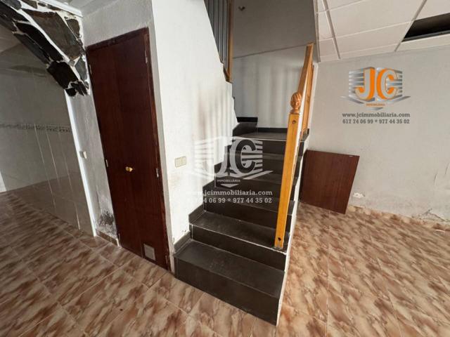 Casa en venta en La Sénia photo 0