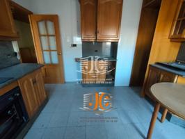 Piso en venta en La Sénia photo 0