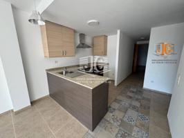 Piso en alquiler en L'Aldea photo 0