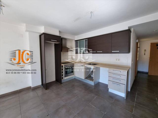 Piso en venta en Zona Avinguda Catalunya photo 0