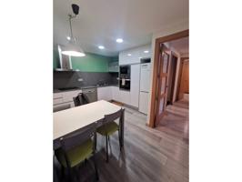 Venta de piso en Girona Capital photo 0