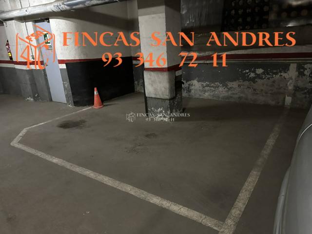 Parking en alquiler en El Turó de la Peira-Can Peguera photo 0