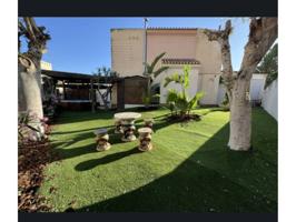 Chalet adosado en venta en Almerimar photo 0