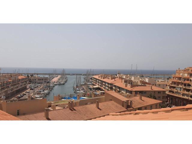 Piso en venta en Almerimar photo 0