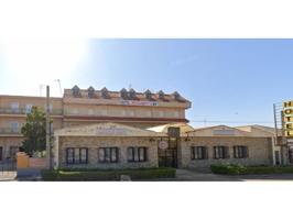 Ciudad Rodrigo, se vende Hotel, ideal para explotación o Residencia. photo 0
