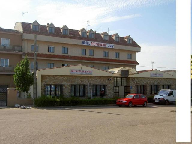 Ciudad Rodrigo, se vende Hotel, ideal para explotación o Residencia. photo 0