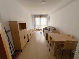 Piso en alquiler en Torreblanca photo 0
