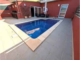 Casa pareada con Jardines, Piscina privada, Barbacoa y 2 Aparcamientos en Mas Barceló photo 0