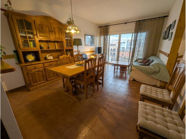 Piso de 4 habitaciones con 2 plazas de aparcamiento photo 0