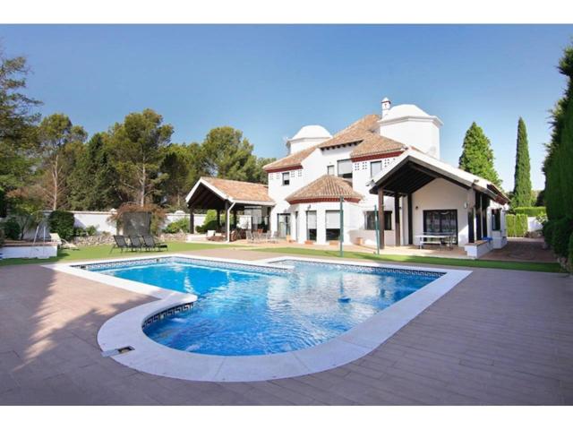 Chalet en venta en El Chaparral photo 0