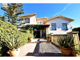 Chalet en venta en Padul photo 0
