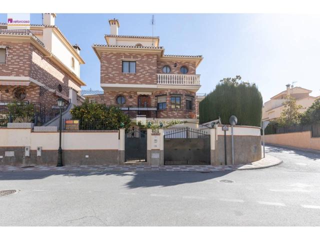 Chalet en venta en Cájar photo 0