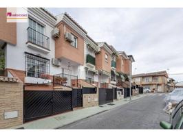 Casa adosada en venta en Peligros photo 0