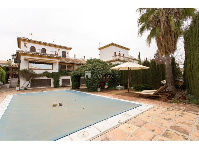 Chalet en venta en Cájar photo 0