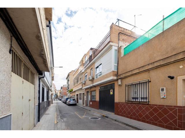 Casa adosada en venta en Zaidín-Vergeles(18007) photo 0