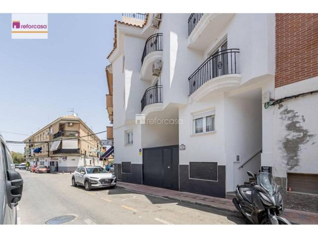 Piso en venta en Zona Avenida de los Ogíjares photo 0
