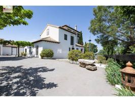 Chalet en venta en Villa de Otura photo 0