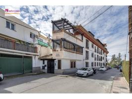 Piso en venta en La Zubia photo 0