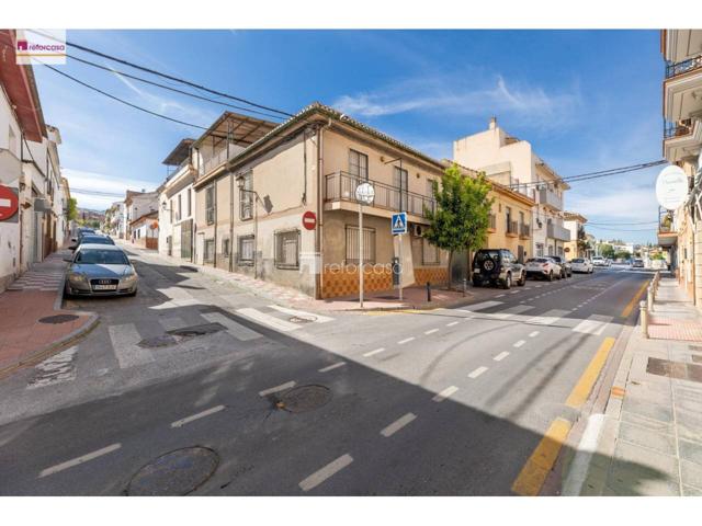 Casa pareada en venta en La Zubia photo 0