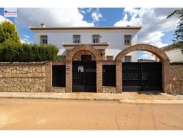 Chalet en venta en Villa de Otura photo 0