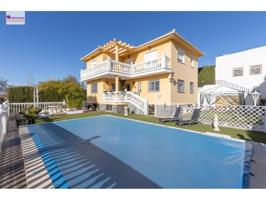 Chalet en venta en Gójar photo 0