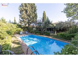 Chalet en venta en Albolote photo 0