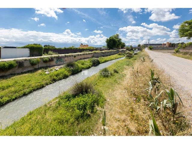 Terreno en venta en Cúllar Vega photo 0