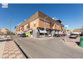 Piso en venta en Zona de San Cayetano-Avenida Cristóbal Colón photo 0