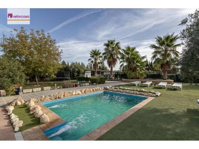 Casa en venta en Caparacena photo 0